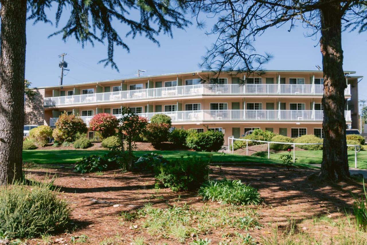 Riverfront Inn Roseburg Exterior foto